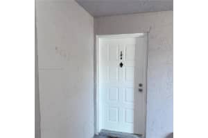 2750 W 76th St 104 Hialeah, FL 33016 - MLS#A11846823