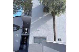 2750 W 76th St 104 Hialeah, FL 33016 - MLS#A11846823