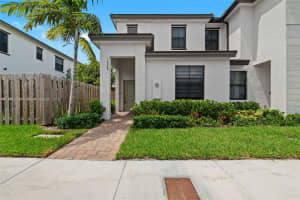 12965 SW 233rd Ter, Homestead, FL 33170 - MLS#A11846825