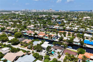 2216 NE 18th Ave, Wilton Manors, FL 33305 - MLS#A11846961