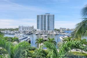 17111 Biscayne Blvd 207, North Miami Beach