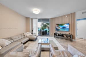 17111 Biscayne Blvd 207 North Miami Beach, FL 33160 - MLS#A11846993