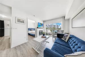 2600 Collins Ave 307, Miami Beach, FL 33140 Sold 09/05/25