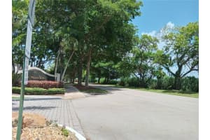 10331 Sw 164th Ct, Miami