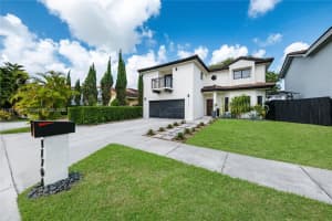11706 Sw 142nd Pl Miami, FL 33186 - MLS#A11847089