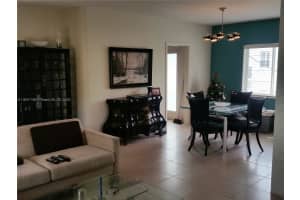 717 Ne 16th Ave 717d Fort Lauderdale, FL 33304 - MLS#A11847136