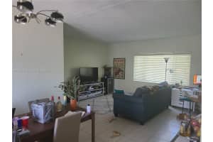 717 Ne 16th Ave 717d Fort Lauderdale, FL 33304 - MLS#A11847136