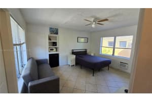 90 Isle Of Venice Dr 9a Fort Lauderdale, FL 33301 - MLS#A11847142