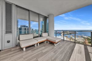851 NE 1st Ave 3711, Miami, FL 33132 - MLS#A11847143