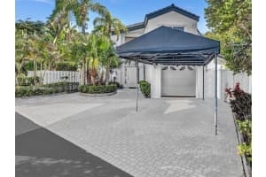 250 Ne 212th St Miami, FL 33179 - MLS#A11847160