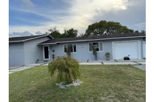 2330 W 6th Ct, Hialeah