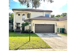 10830 Limeberry Dr, Cooper City