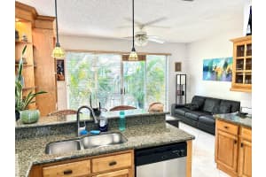 10830 Limeberry Dr Cooper City, FL 33026 - MLS#A11847226