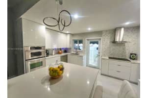 25372 Sw 122nd Ct Homestead, FL 33032 - MLS#A11847230