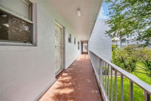 100 Edgewater Dr 240 Coral Gables, FL 33133 - MLS#A11847236
