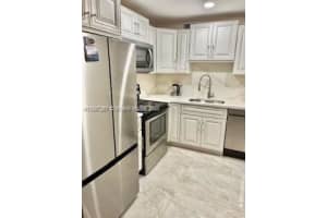 MLS# A11847251, Pembroke Pines, Florida 33027