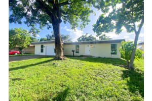 7805 Nw 67th Ave Tamarac, FL 33321 - MLS#A11847271