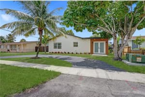 6220 Nw 12th Ct, Sunrise
