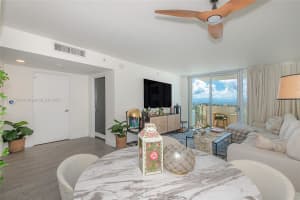 1100 West Ave 1427 Miami Beach, FL 33139 - MLS#A11847304