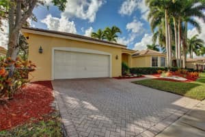 2536 Eagle Run Court, Weston, FL 33327 - MLS#A11847318
