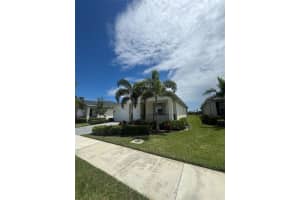 6712 Nw Cloverdale Ave 6712 Port Saint Lucie, FL 34987 - MLS#A11847340