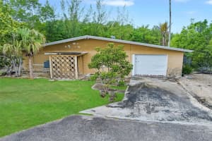 22 Atlantic Dr, Key Largo, FL 33037, Sold 08/25/25