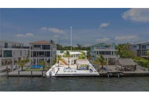 235 Tavernier Dr, Key Largo, FL 33070 - MLS#A11847386