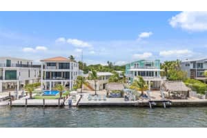 235 Tavernier Dr, Key Largo, FL 33070 - MLS#A11847386