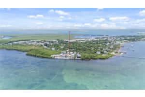 235 Tavernier Dr, Key Largo, FL 33070 - MLS#A11847386