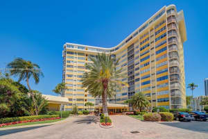 100 Golden Isles Dr 808, Hallandale Beach