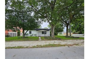 700 Ne 7th St Pompano Beach, FL 33060 - MLS#A11847398