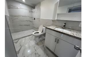 750 E 42nd St # 1 Hialeah, FL 33013 - MLS#A11847399