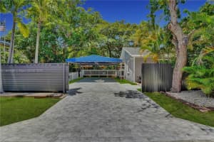 1401 Ne 5th Ter Fort Lauderdale, FL 33304 - MLS#A11847409