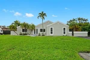 15530 Sw 152nd Ter, Miami