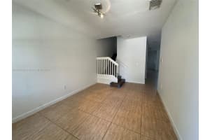 10717 Nw 75th Ter Doral, FL 33178 - MLS#A11847449