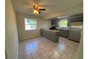 7921 NW 44th Ct 2, Coral Springs, FL 33065 - MLS#A11847457