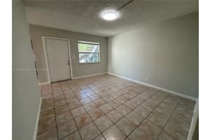 7921 NW 44th Ct 2, Coral Springs, FL 33065 - MLS#A11847457