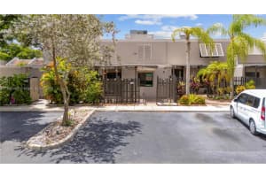 11248 NW 15th Ct, Pembroke Pines, FL 33026 - MLS#A11847468