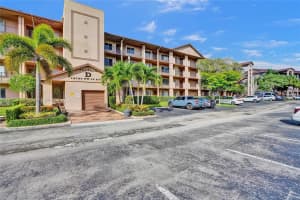 13700 SW 14th St 410D, Pembroke Pines, FL 33027 - MLS#A11847472
