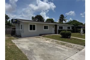 3241 Nw 4th St, Lauderhill
