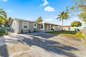 20340 Nw 42nd Ave Miami Gardens, FL 33055 - MLS#A11847544