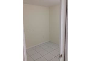 MLS# A11847559, Doral, Florida 33166