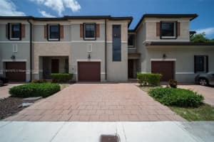 10140 W 32nd Ln., Hialeah
