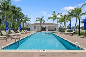 147 Sw 185th Way 147 Pembroke Pines, FL 33029 - MLS#A11847586
