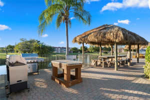 9601 Sunrise Lakes Blvd 206 Sunrise, FL 33322 - MLS#A11847596
