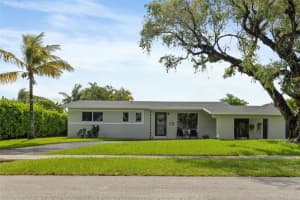 7820 Sw 97th Pl, Miami