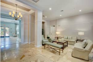 630 S Sapodilla Ave 104 West Palm Beach, FL 33401 - MLS#A11847639