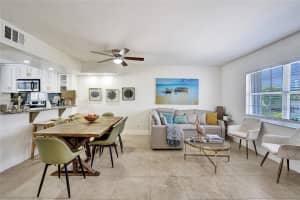 345 Virginia St Hollywood, FL 33019 - MLS#A11847646