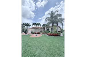710 Grand Rapids Blvd, Naples