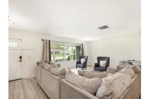 4837 Nw 8th St Plantation, FL 33317 - MLS#A11847667